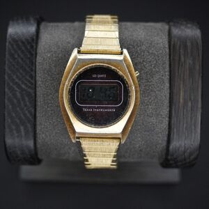 Vintage Texas Instruments Gold Smartwatch